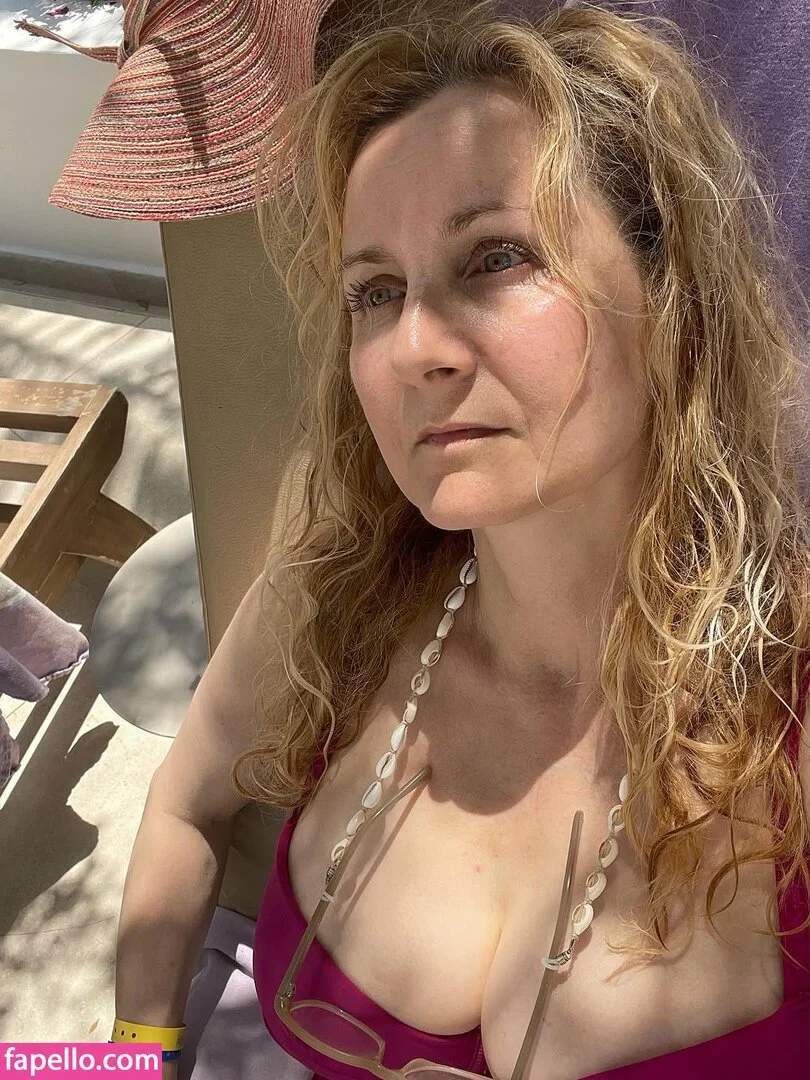 Corrinne Wicks Onlyfans Photo Gallery 