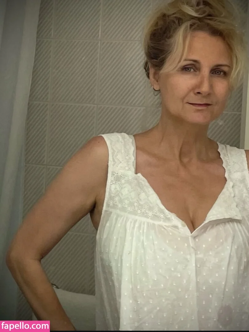 Corrinne Wicks Onlyfans Photo Gallery 