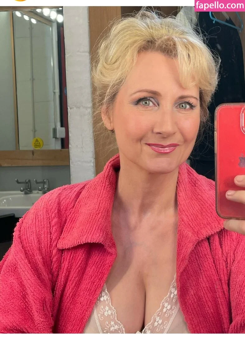 Corrinne Wicks Onlyfans Photo Gallery 