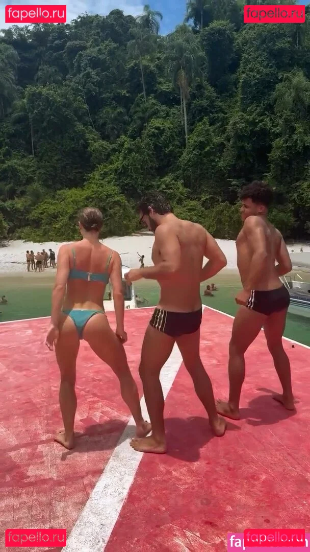 Alice Wegmann Onlyfans Photo Gallery 