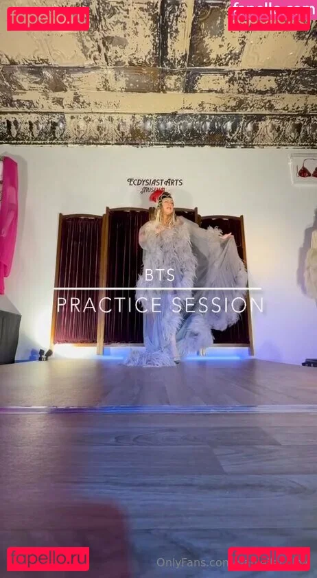 daniellecolby Onlyfans Photo Gallery 