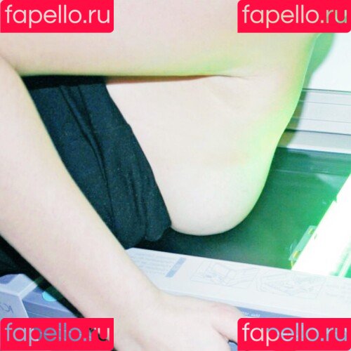 VtuberFefe Onlyfans Photo Gallery 