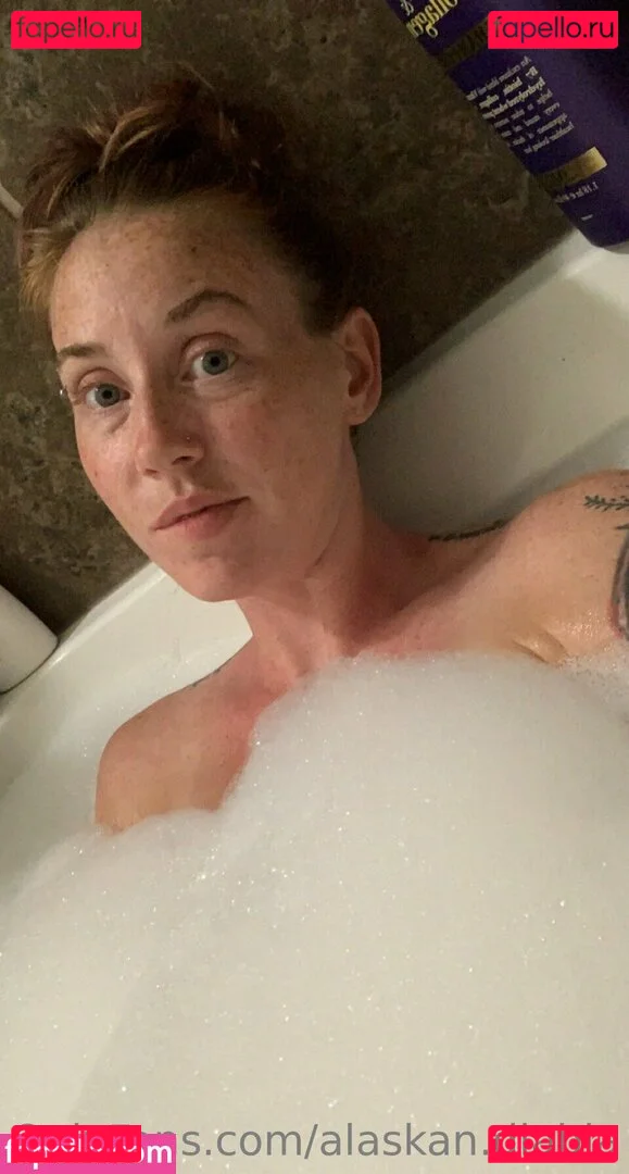 alaskan.diabla Onlyfans Photo Gallery 