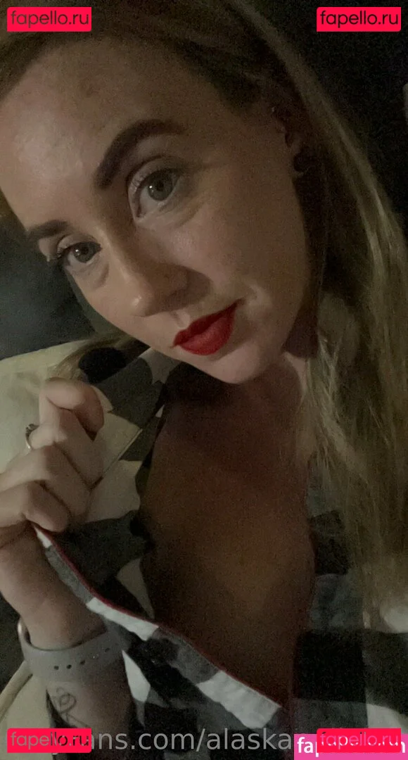 alaskan.diabla Onlyfans Photo Gallery 