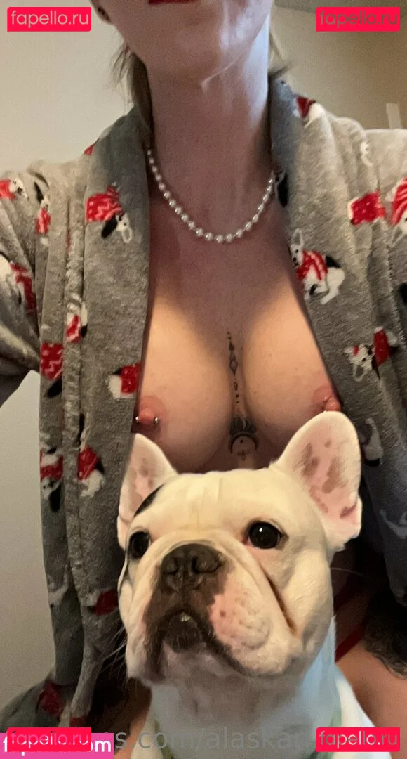 alaskan.diabla Onlyfans Photo Gallery 