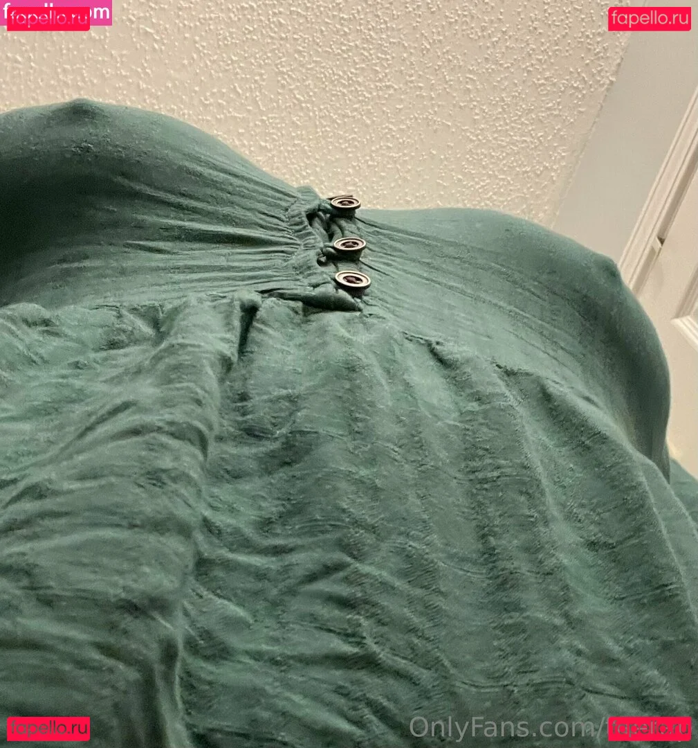 taerap Onlyfans Photo Gallery 