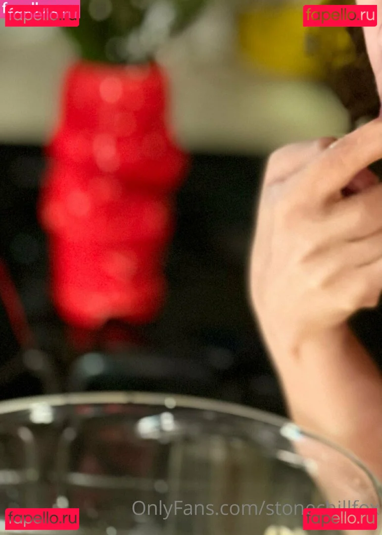 stonechillfox Onlyfans Photo Gallery 