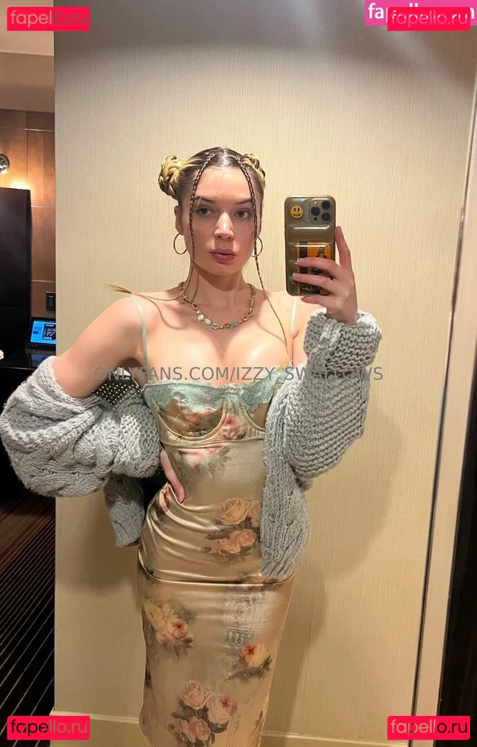 Izzy_Swallows Onlyfans Photo Gallery 