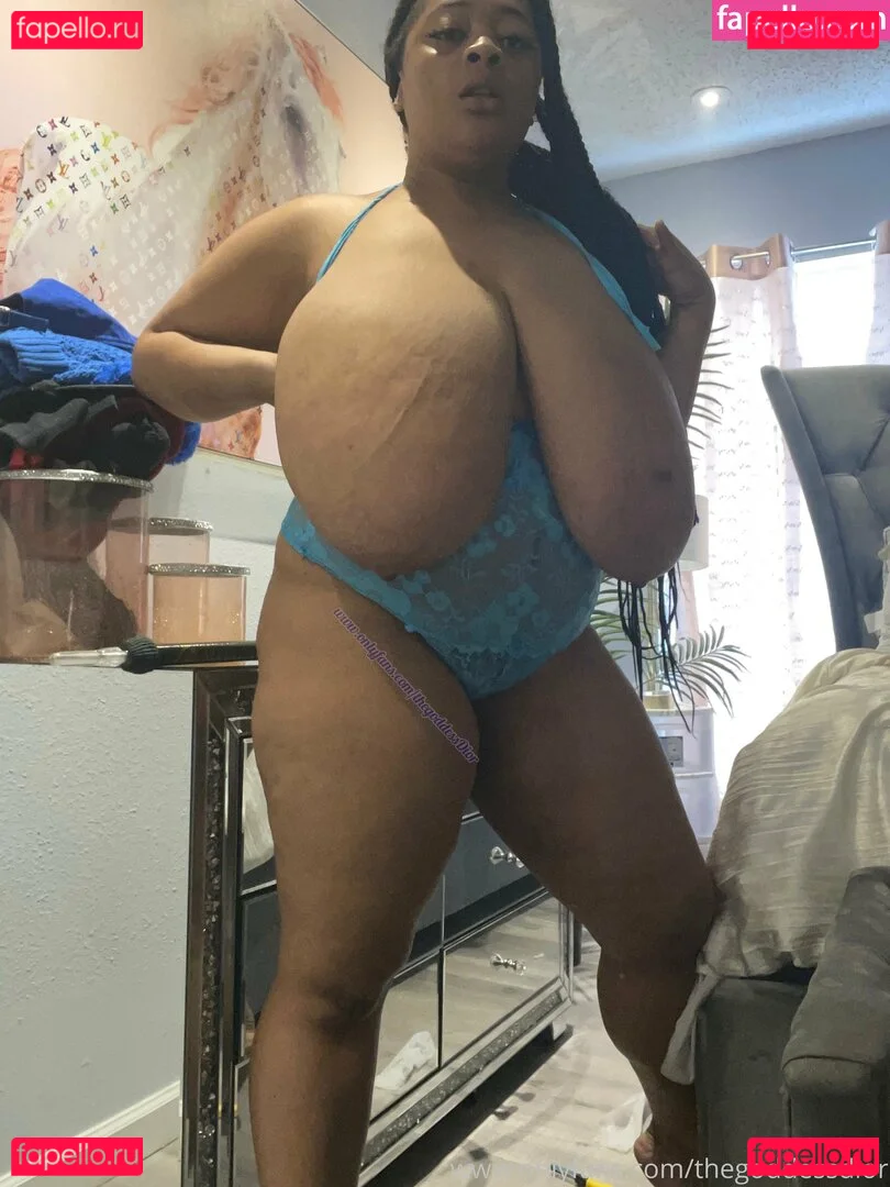 thegoddessdior Onlyfans Photo Gallery 