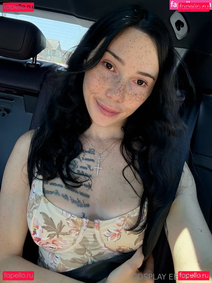 eeveebeesolo Onlyfans Photo Gallery 