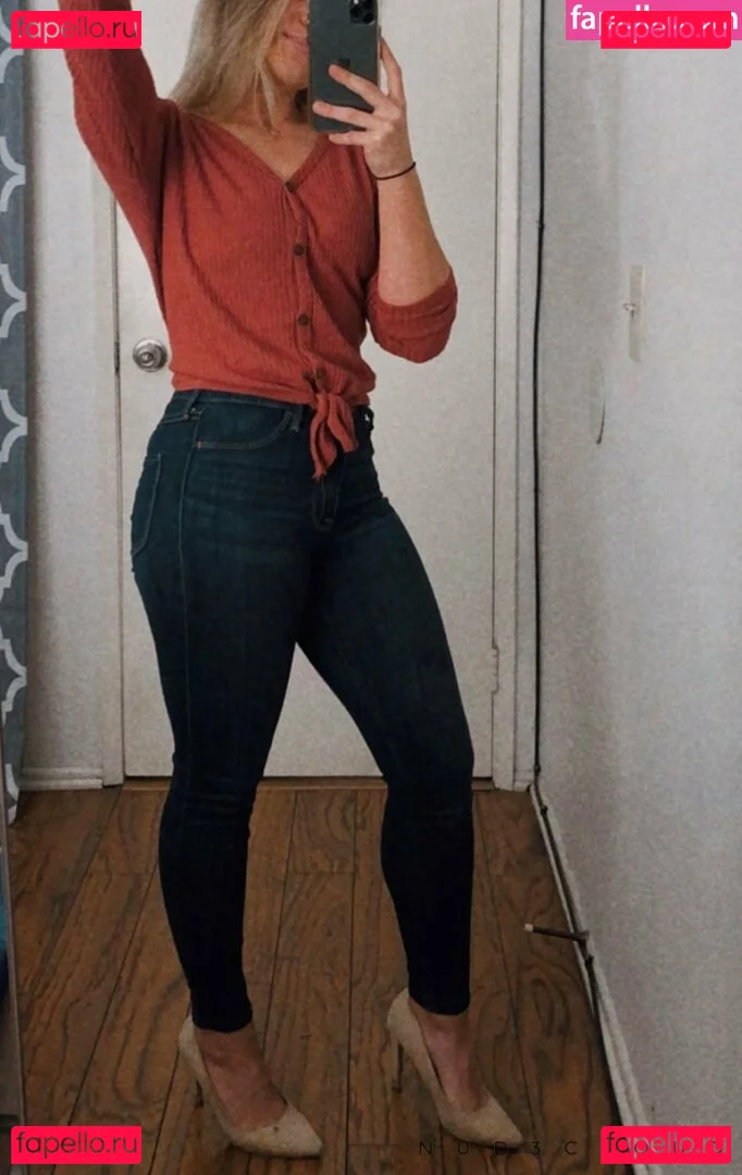 Ella Stewart Onlyfans Photo Gallery 