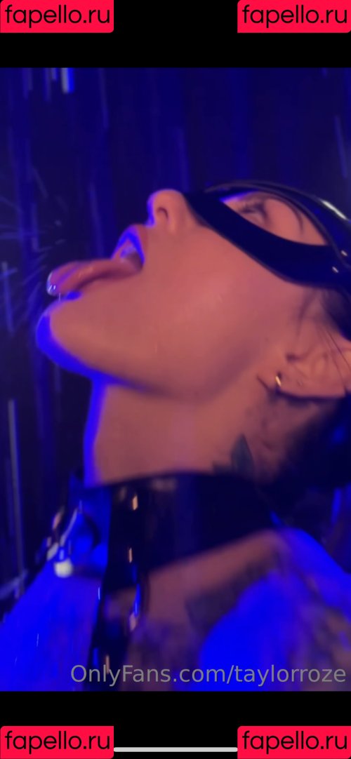 Taylor Roze Onlyfans Photo Gallery 