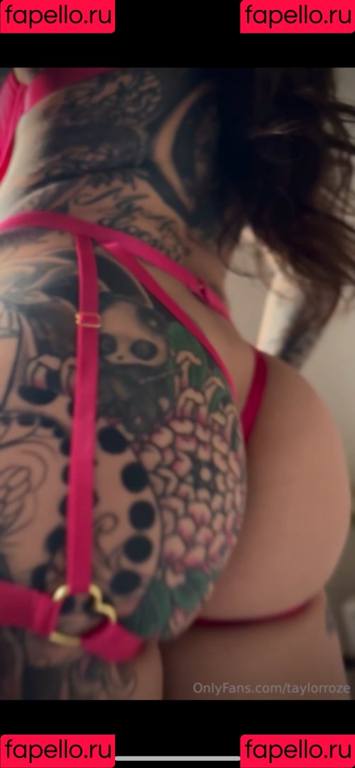 Taylor Roze Onlyfans Photo Gallery 