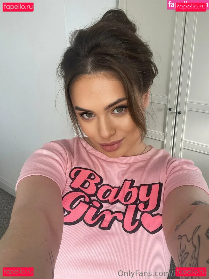 itsabbiee Onlyfans Photo Gallery 