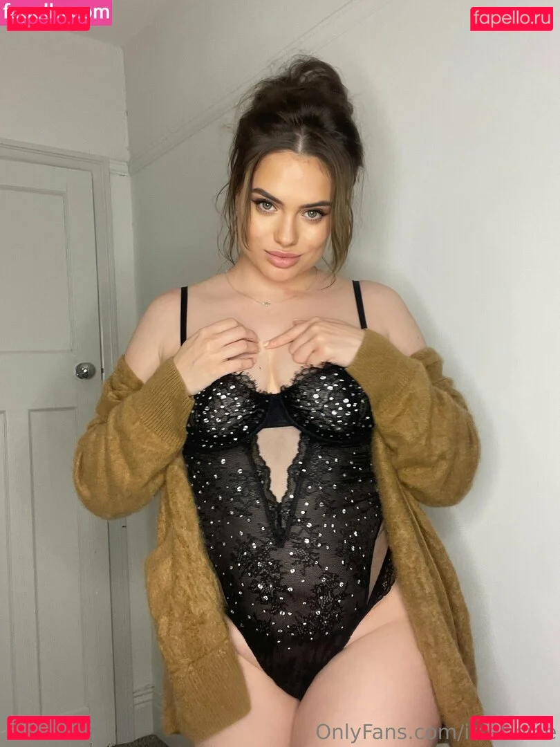 itsabbiee Onlyfans Photo Gallery 