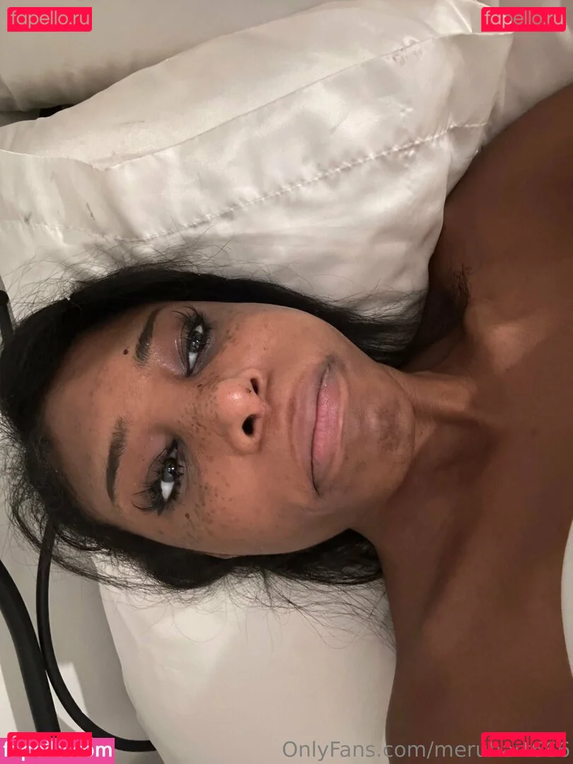 meruhart666 Onlyfans Photo Gallery 