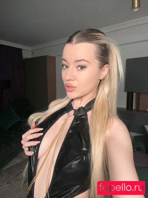 Cutiepie Alice Onlyfans Photo Gallery 