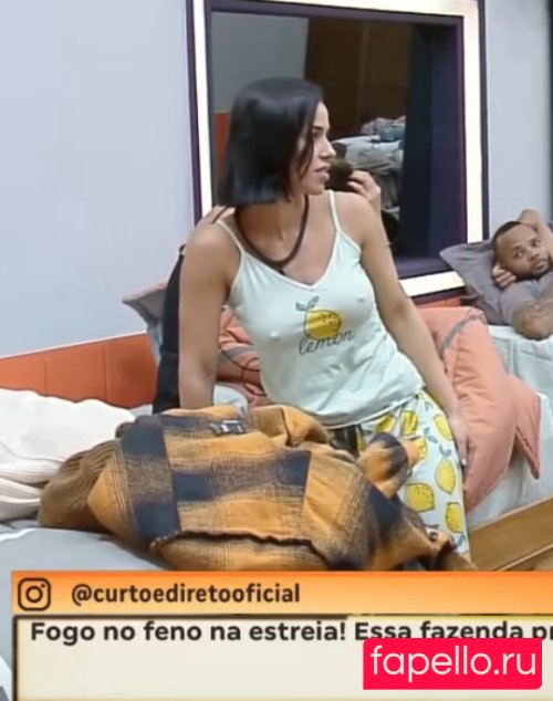 Larissa Tomásia Onlyfans Photo Gallery 