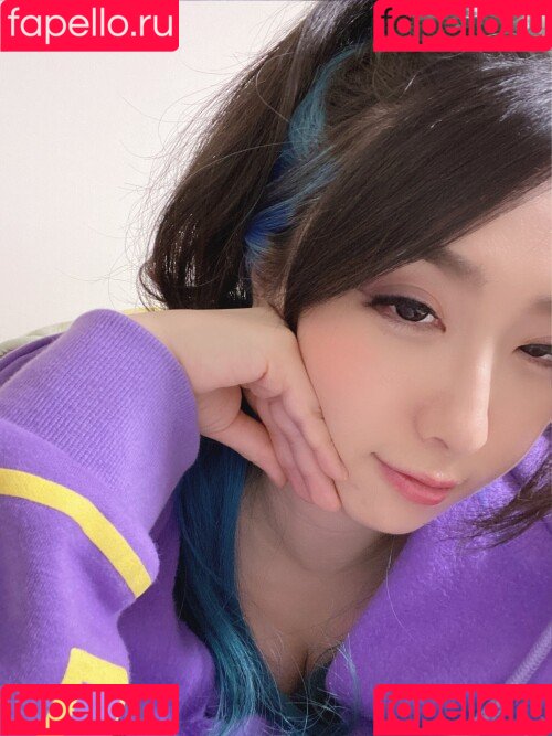 Kson Onair Onlyfans Photo Gallery 