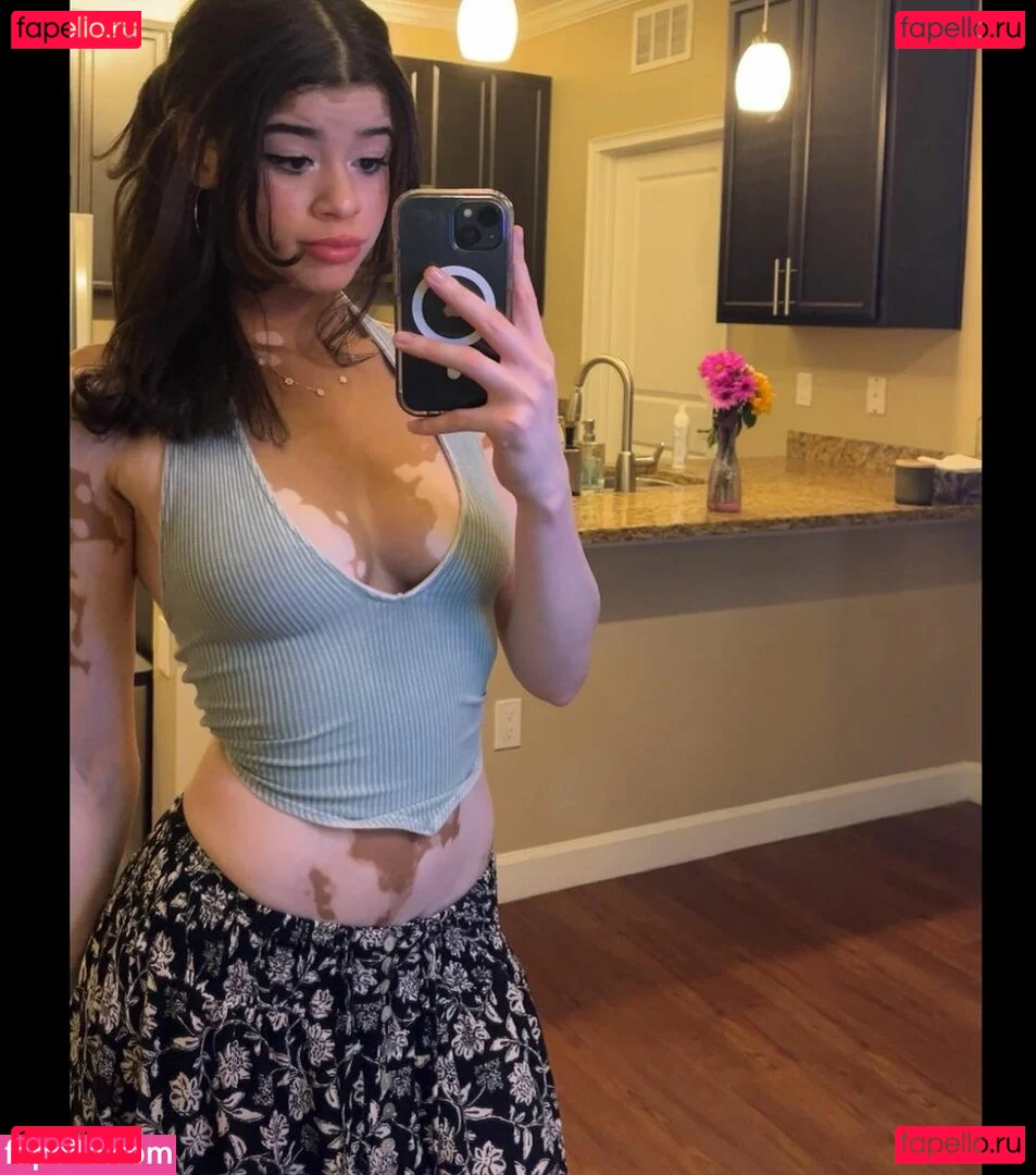 jadeluv2 Onlyfans Photo Gallery 