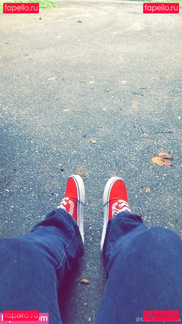 begformolly Onlyfans Photo Gallery 