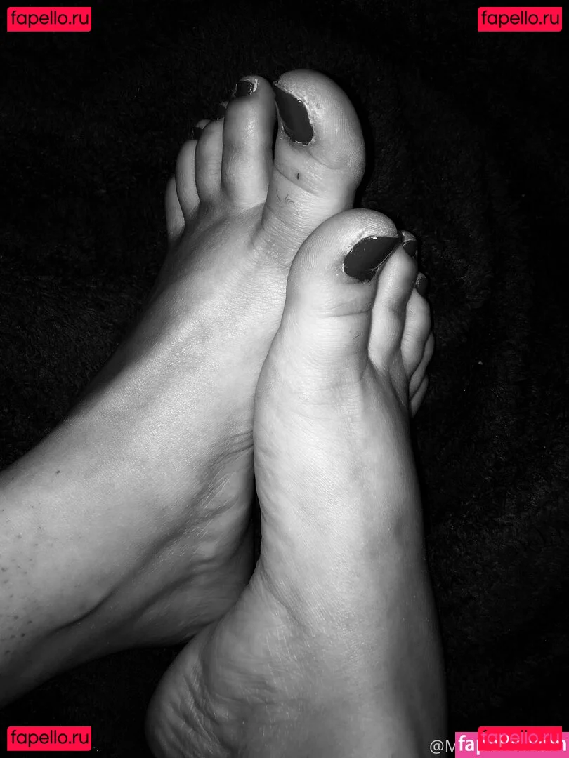 begformolly Onlyfans Photo Gallery 