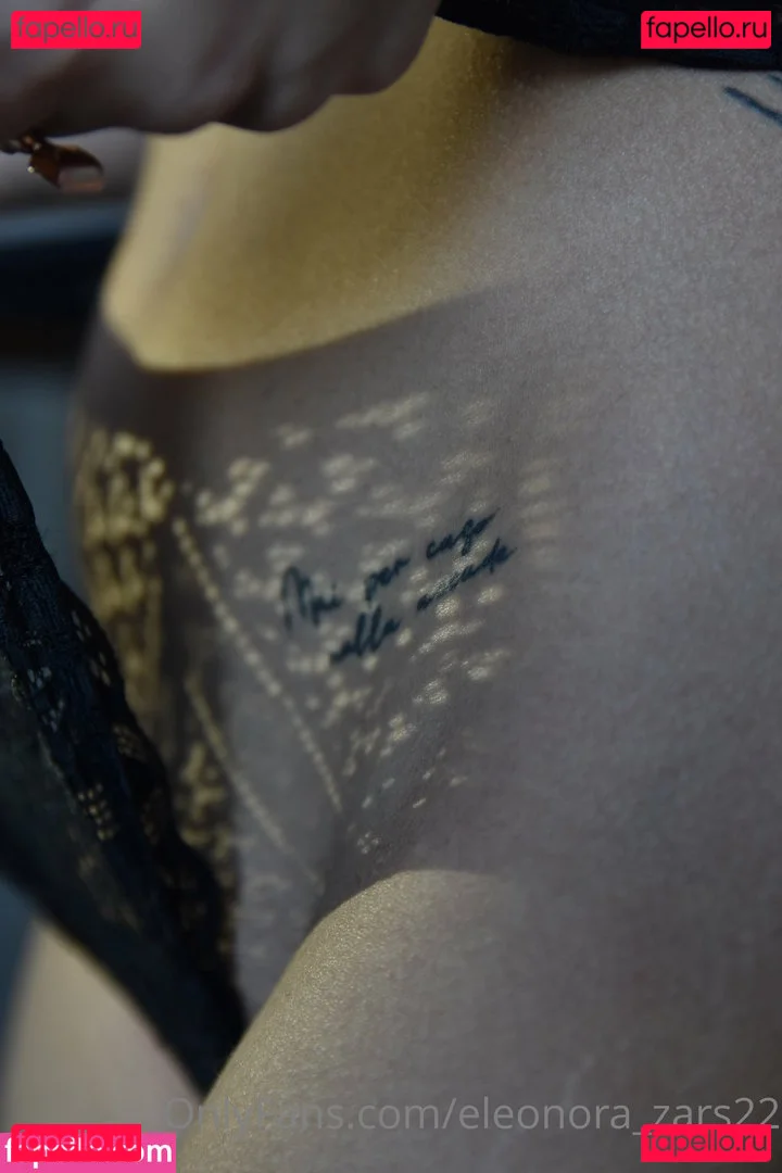 M. Zarring Onlyfans Photo Gallery 