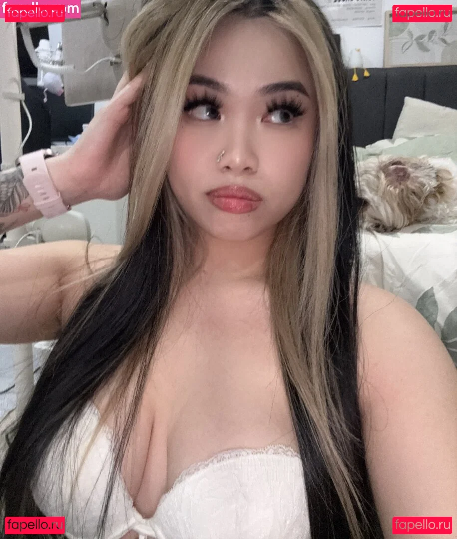 kkimvu Onlyfans Photo Gallery 