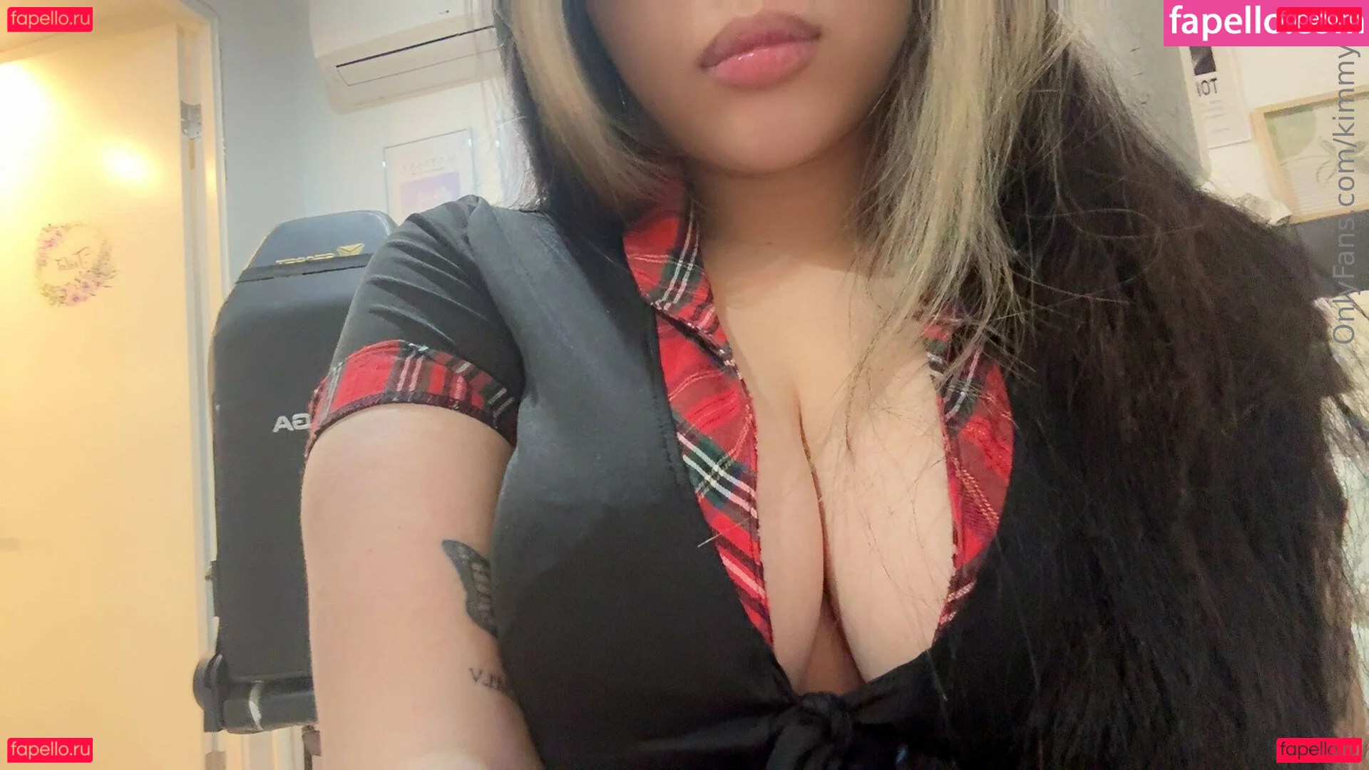 kkimvu Onlyfans Photo Gallery 