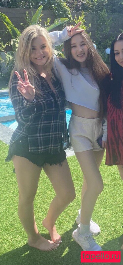 BrookeAB Onlyfans Photo Gallery 