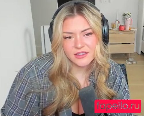 BrookeAB Onlyfans Photo Gallery 