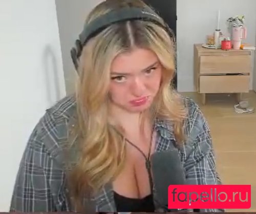 BrookeAB Onlyfans Photo Gallery 