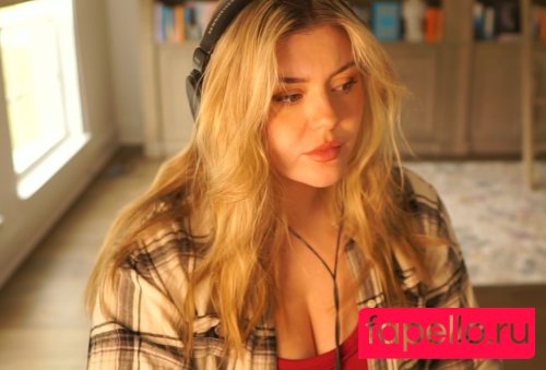 BrookeAB Onlyfans Photo Gallery 