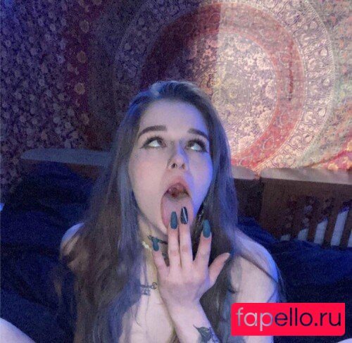 CosmicAlienLove Onlyfans Photo Gallery 