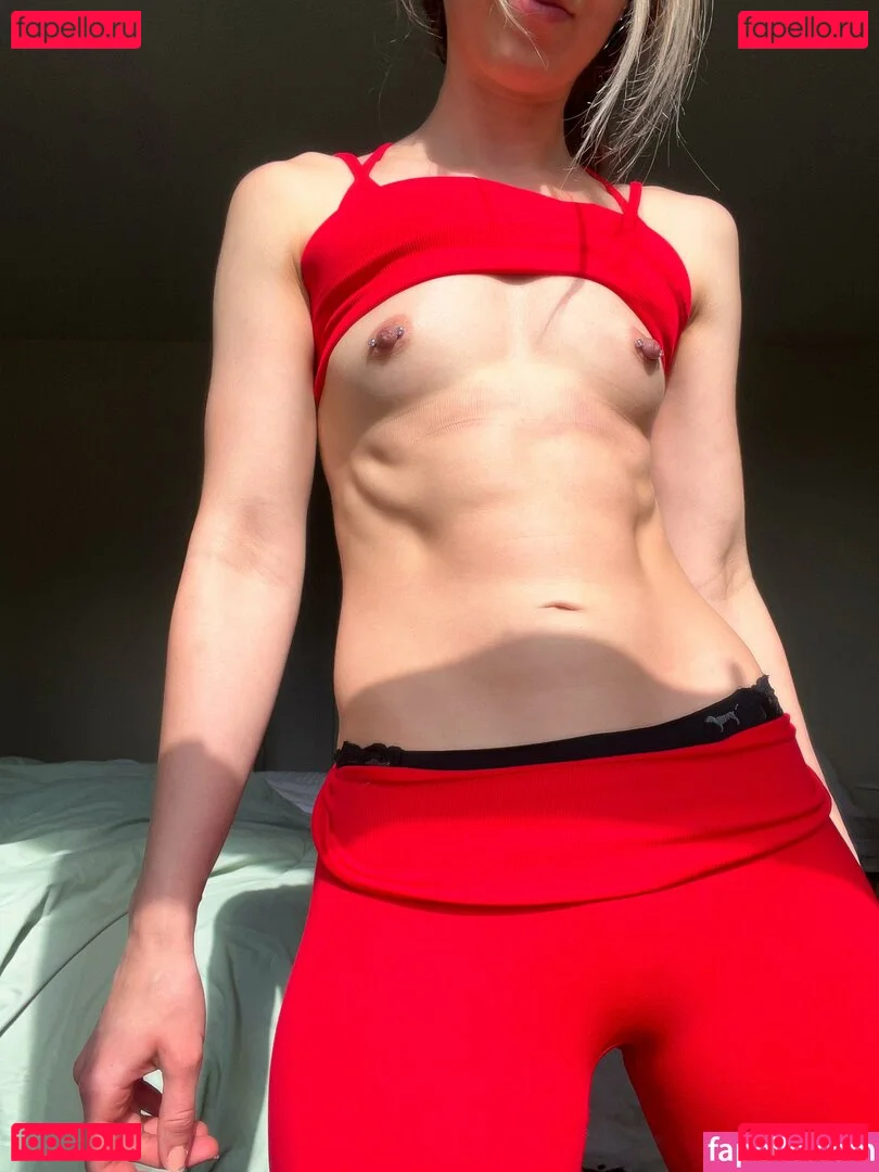 Petitenfit Onlyfans Photo Gallery 