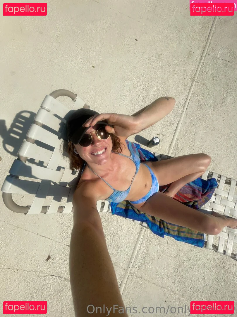 OnlyLemony Onlyfans Photo Gallery 