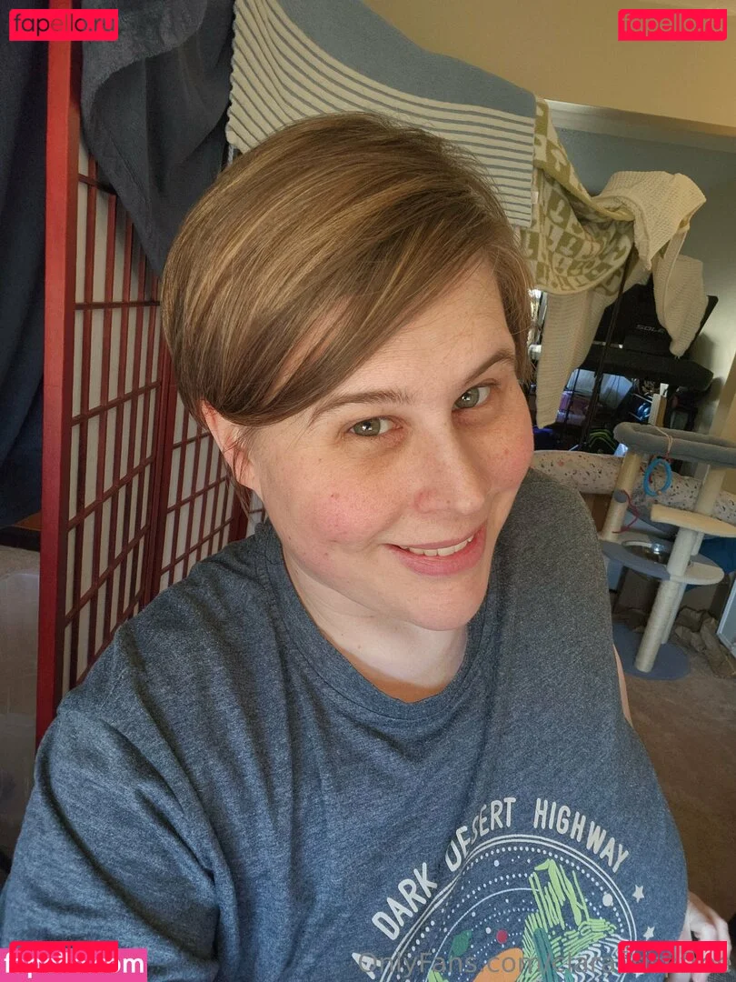 claracrispfree Onlyfans Photo Gallery 