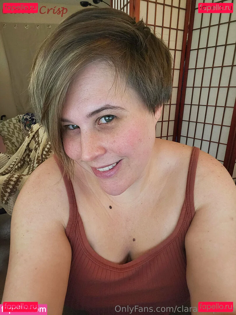claracrispfree Onlyfans Photo Gallery 