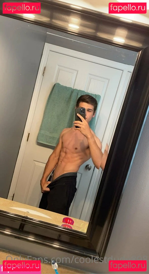 coolestdude898 Onlyfans Photo Gallery 