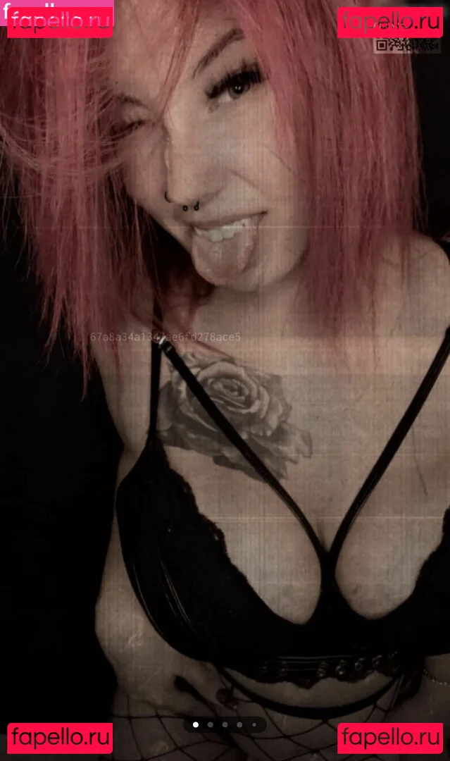 Van.sen Onlyfans Photo Gallery 