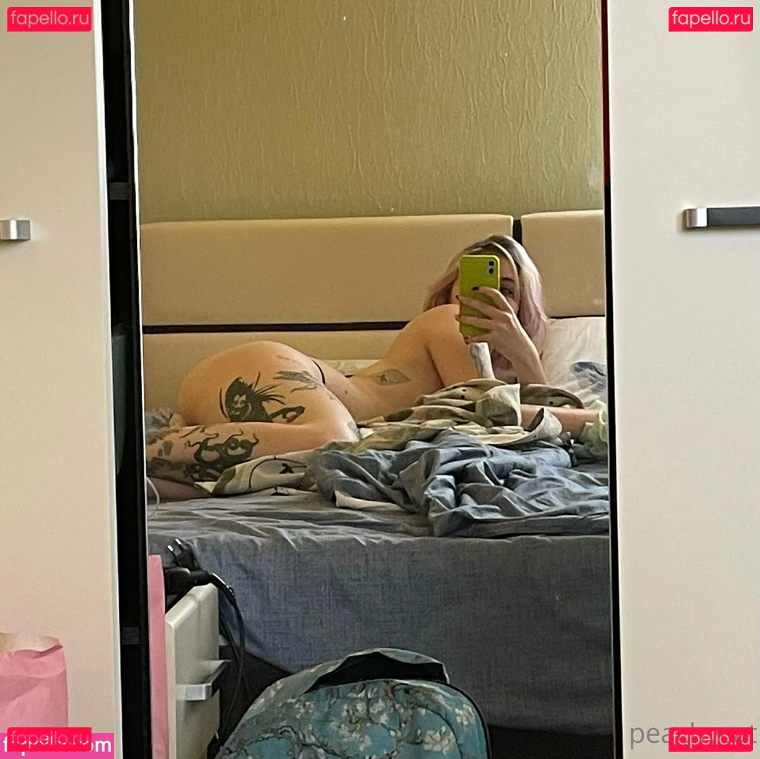 peachycatmeow Onlyfans Photo Gallery 