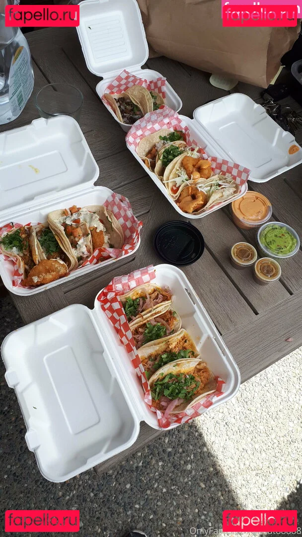 best_lu Onlyfans Photo Gallery 