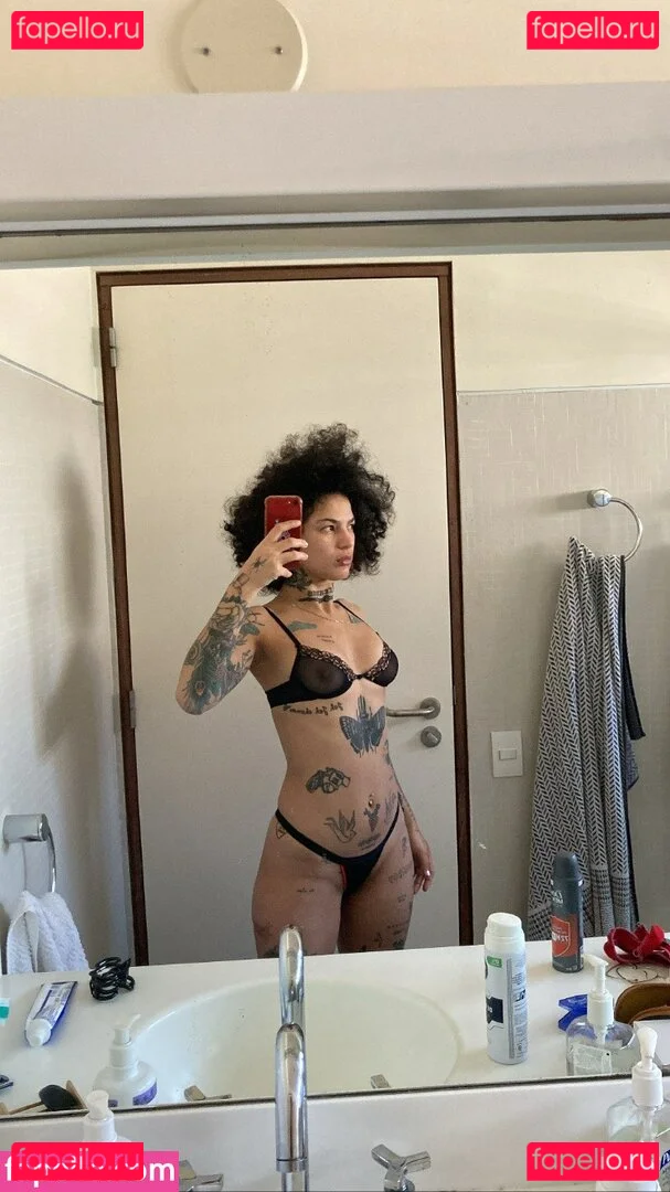 apropriad4mente Onlyfans Photo Gallery 