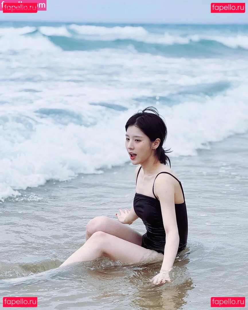 HeeJin Onlyfans Photo Gallery 