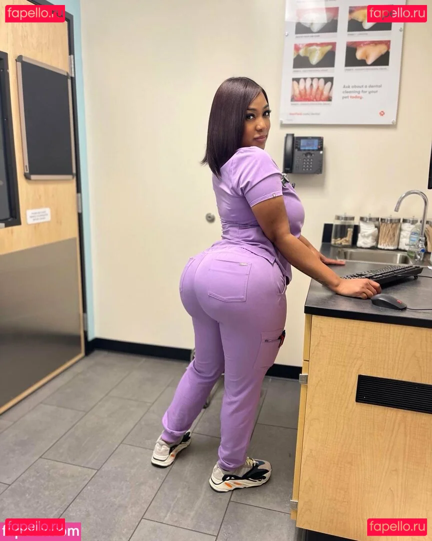 ActingLightskin Onlyfans Photo Gallery 