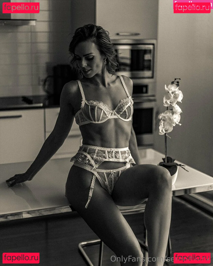 serenitycox Onlyfans Photo Gallery 