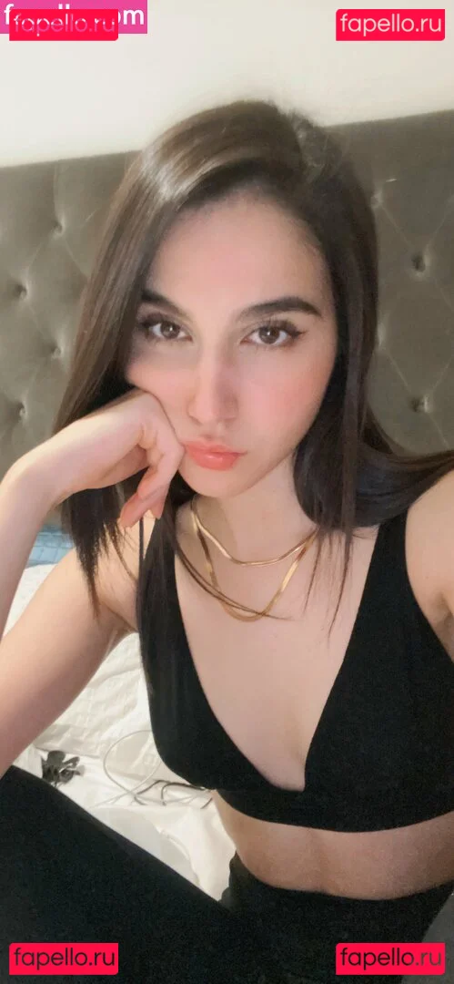 Midna Onlyfans Photo Gallery 