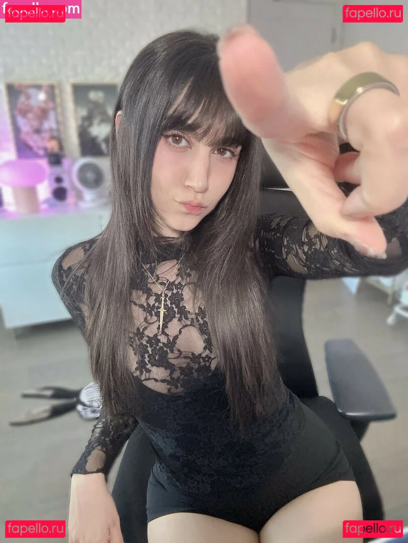 Midna Onlyfans Photo Gallery 