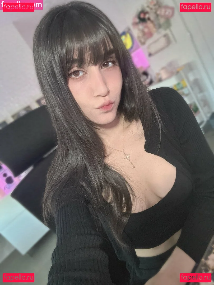 Midna Onlyfans Photo Gallery 