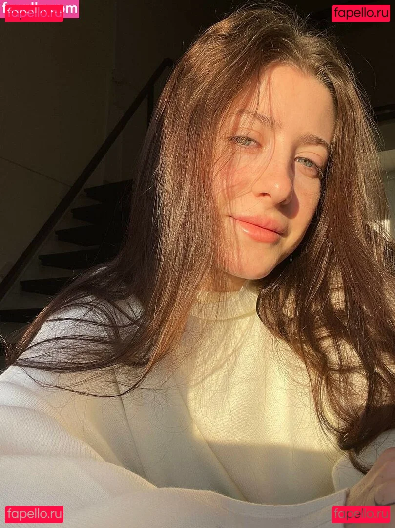 miareeed Onlyfans Photo Gallery 